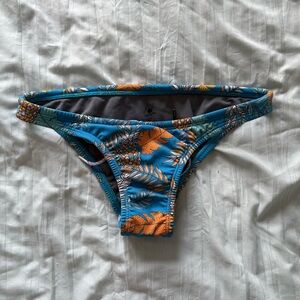 Jolyn “Europe Bottom” bikini bottom